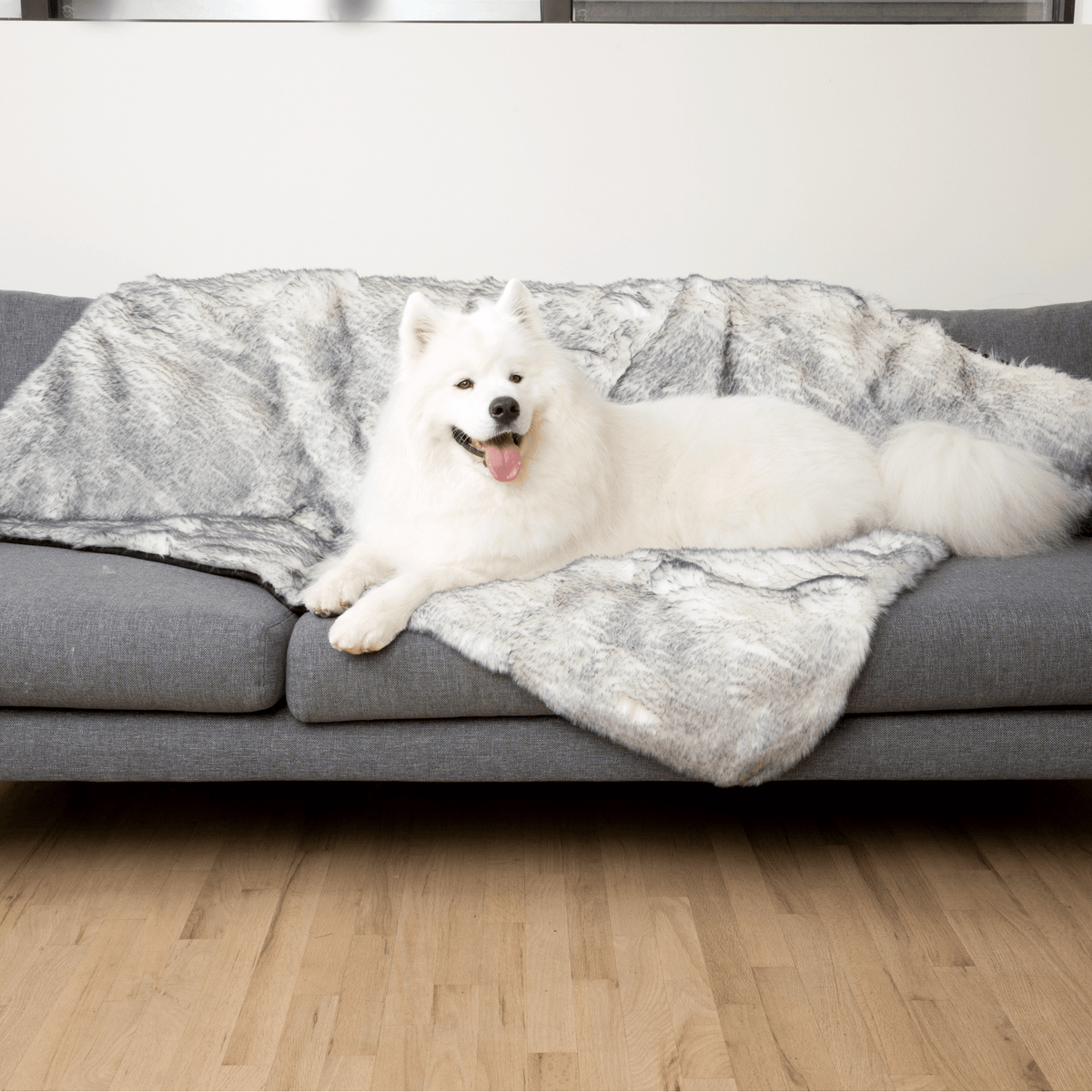 PupProtector™ Luxe Waterproof Faux Fur Blanket - Ultra Plush Arctic Fox image 3