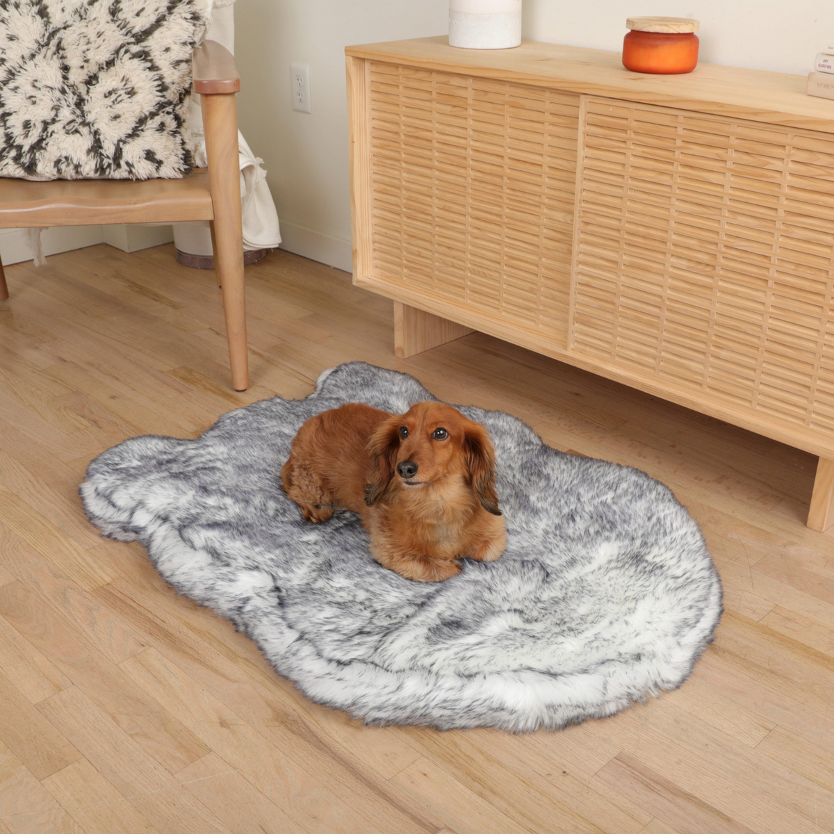 PupRug® Luxe Faux Fur Orthopedic Dog Bed - Ultra Plush Arctic Fox image 2
