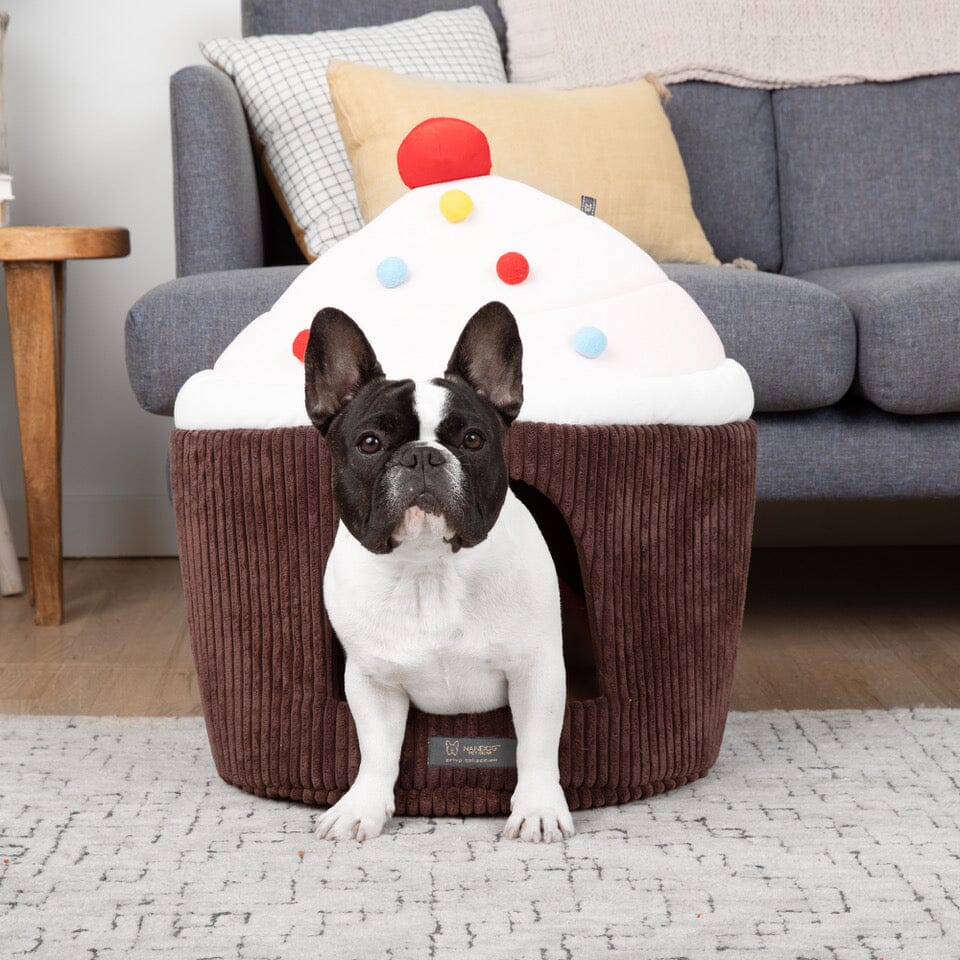 Chocolate Cupcake Dog & Cat Fun Bed Prive Collection image 2