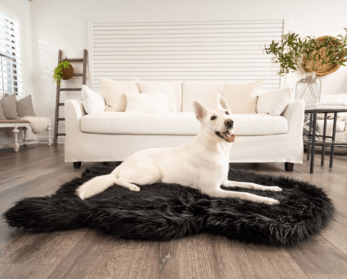 PupRug by Paw.com® Faux Fur Orthopedic Dog Bed - Curve Midnight Black image 2